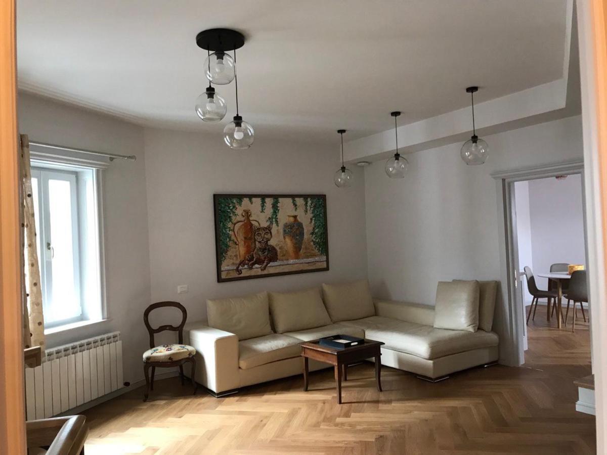 פיאטרה ניאמט Augsburg Apart מראה חיצוני תמונה